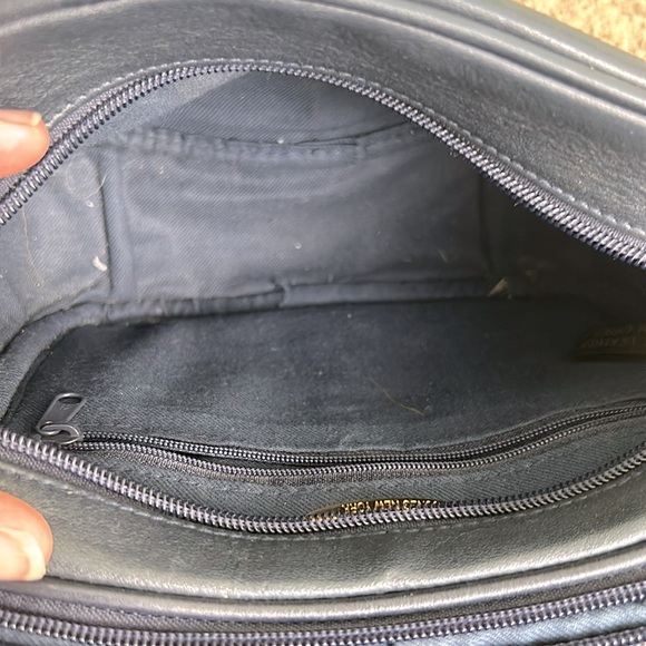 Jones New York Vintage Leather Camera Crossbody Bag - Picture 4 of 6